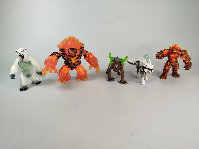 Schleich Eldrador Kreaturen Set – Feuer & Eis Figuren | mehrfarbig 1