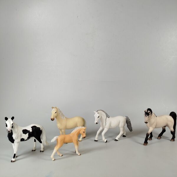 Schleich Pferde Figuren Set | 11 Figuren | mehrfarbig 3