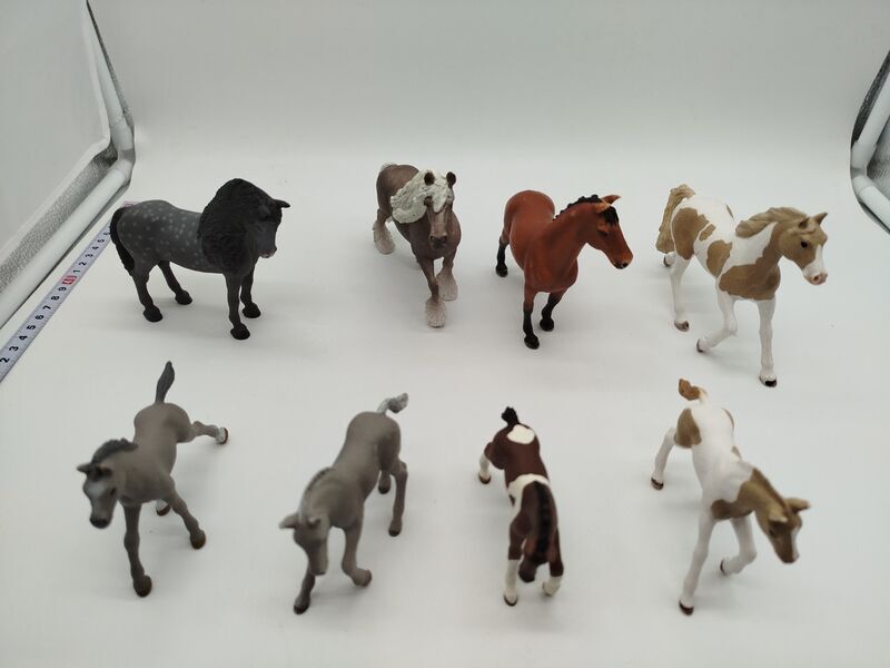 Schleich Pferdefiguren Set von 8 | multicolored 1