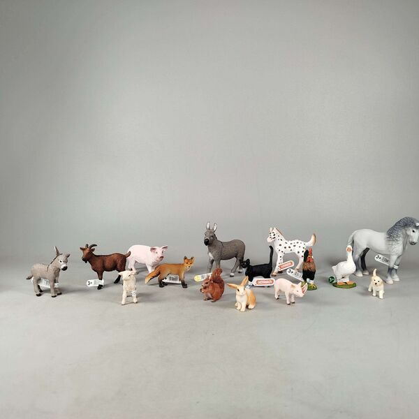 Schleich Tiere Bundle Bauernhof & Wildtiere 15 Teile Tierfigurene | multicolored, image 1 of 4