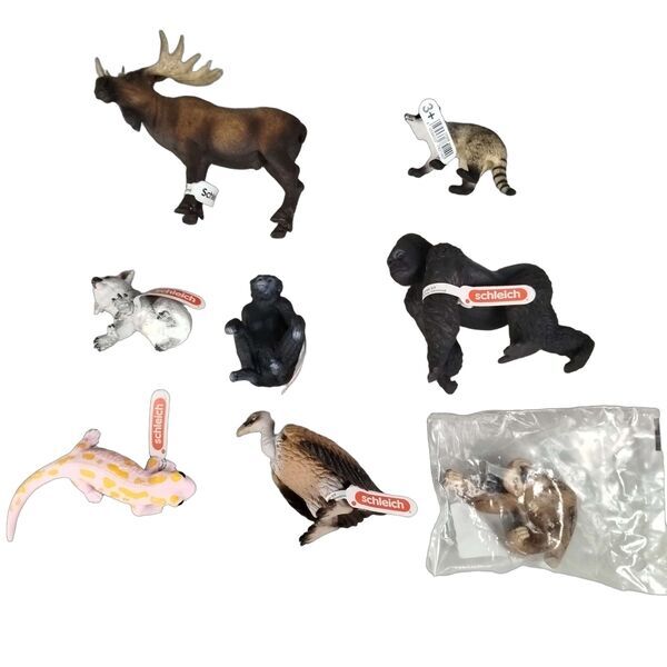 Schleich Tiere Bundle Set von 8 Tierfiguren Elch, Gorilla, Koalae | mehrfarbig, image 2 of 3