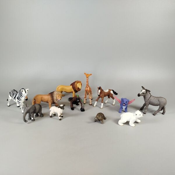Schleich Tierfiguren Set von 12 | multicolored 1