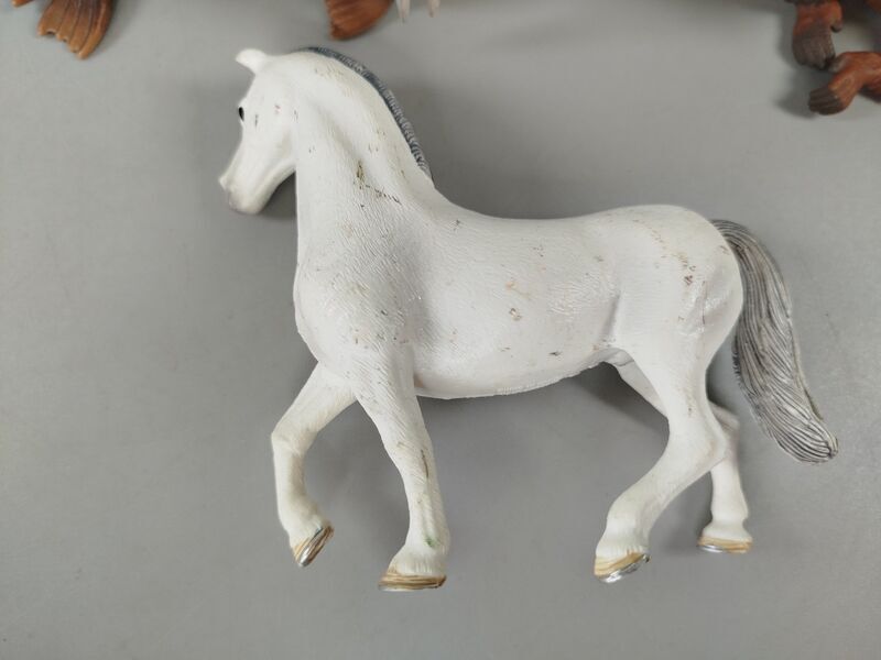 Schleich Tierfiguren Set von 15 Tieren - Pferde, Hunde, Elefanten, Löwen | mehrfarbig 3