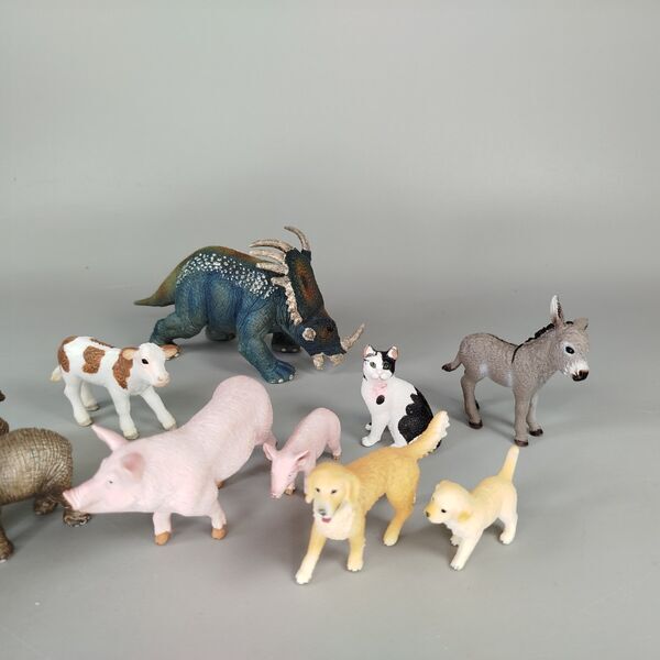 Schleich Tierfigurenset von 10, Elefanten, Hunde, Katzen, Dinosaurier | mehrfarbig 3