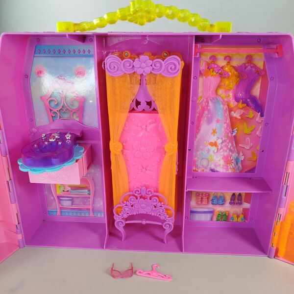 Schloss Spielset & Schweine-Fütterspiel - Kinder Spielzeug Set | mehrfarbig 4