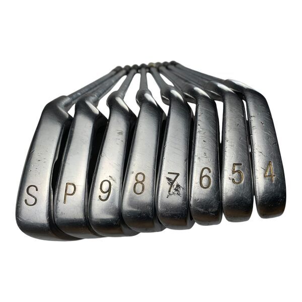 Silver Stallion Iron Set | stijf | rechtshand | 4-SW 2
