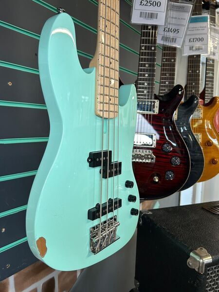 Sire Marcus Miller U5 Short Mint 2025 Electric Bass | Original, image 3 of 5