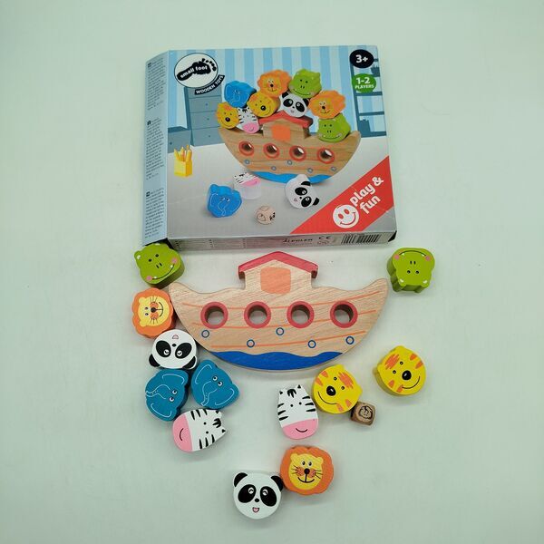 small foot Bundle animals balancing game & threading beads Holzspielzeug | multicolored, image 4 of 4