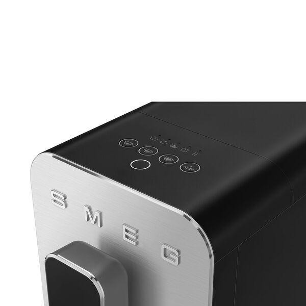 Smeg Kaffeevollautomat BCC02BLMEU | schwarz/silber 2