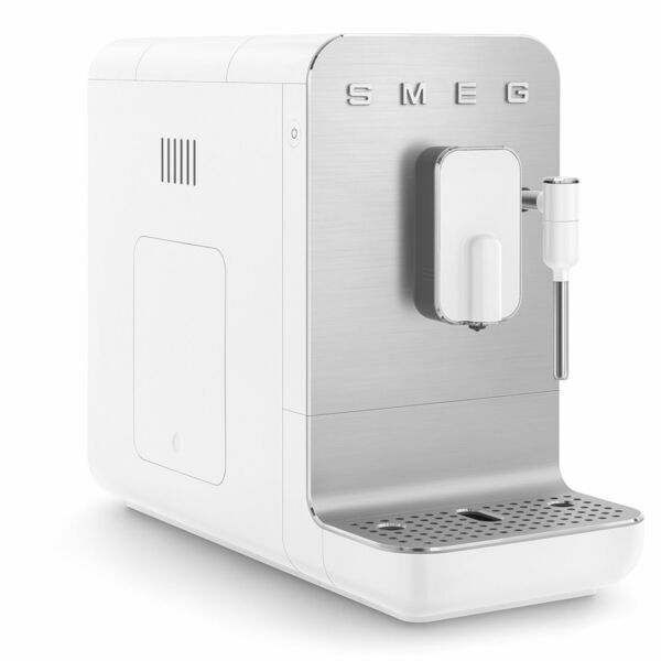 Smeg plnoautomatický kávovar BCC02WHMEU | bílá 2