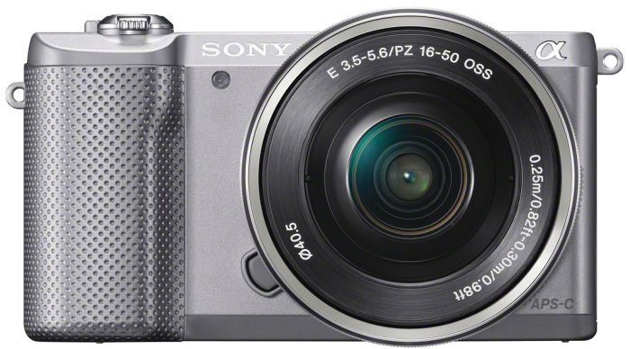 Sony Alpha 5000 | AF E 16-50mm 3.5-5.6 OSS PZ | zilver