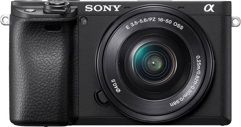Sony Alpha 6400 | AF E 16-50mm 3,5-5,6 OSS PZ | černá
