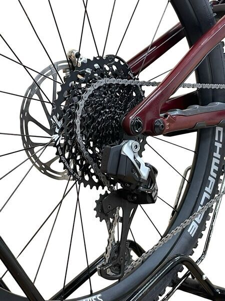 Specialized left Expert Carbon 2023 | red | 29"/27.5" | L | > 3000 km, image 5 of 5
