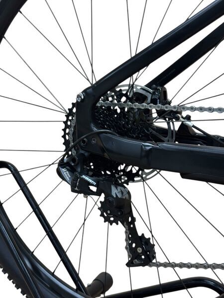 Specialized Turbo Tero 4.0 (2022) | Trapez | schwarz | 29" | M | 1000 - 1500 km 4