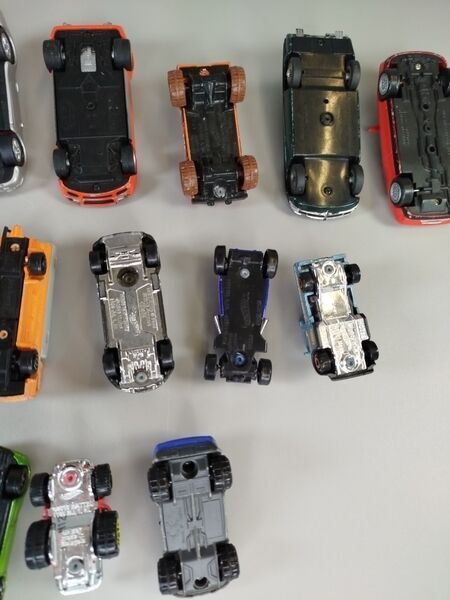 Spielzeugautos - Set von 20 Fahrzeugen | multicolored 5