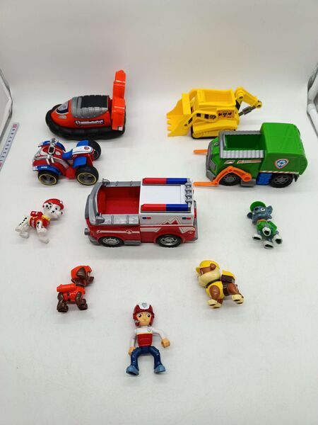Spinne Master Bundle Pfau Patrol Großes Set Figuren & Fahrzeuge mit Ryder, Marshall, Rubble, Zuma & Rockye | mehrfarbig, image 1 of 5