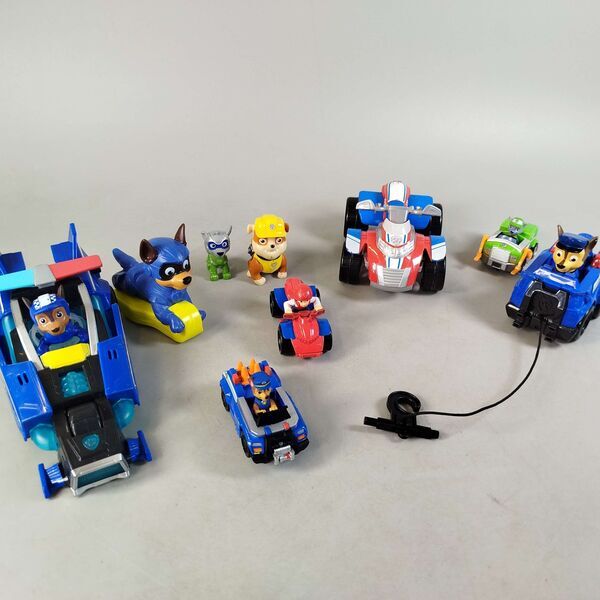 Spin Master Bundle Paw Patrol Set von 9 Figuren & Fahrzeugee | multicolored, image 2 of 2