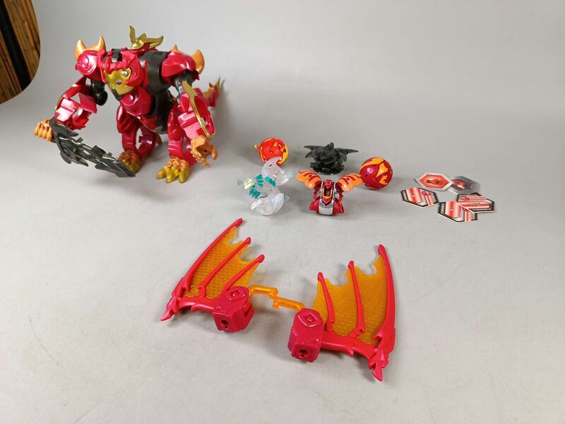 Spin Master Bundle Dragonoid Infinity Set Actionfigur & Transformationsfigure | mehrfarbig, image 1 of 4