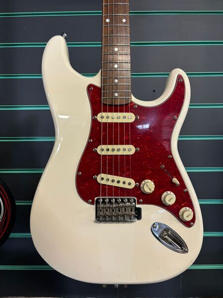 Squier Pro-Tone Stratocaster Olympic White 1997 Electric Guitar | Olympic White, image 4 of 5