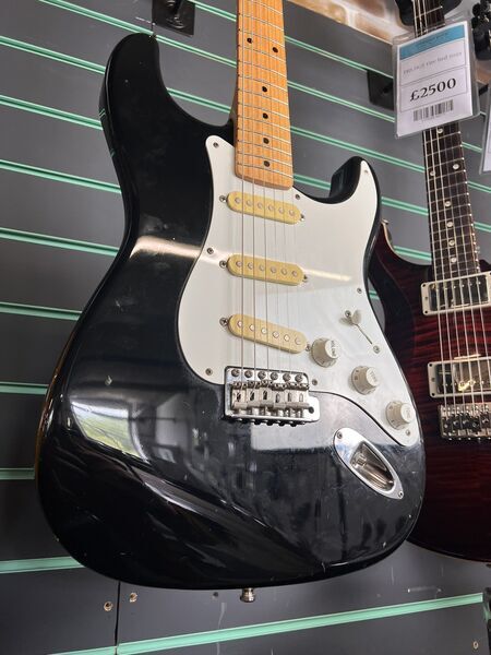 Squier Stratocaster Made in Japan K Serial Black c.1991 Electric Guitar | black, image 3 of 5