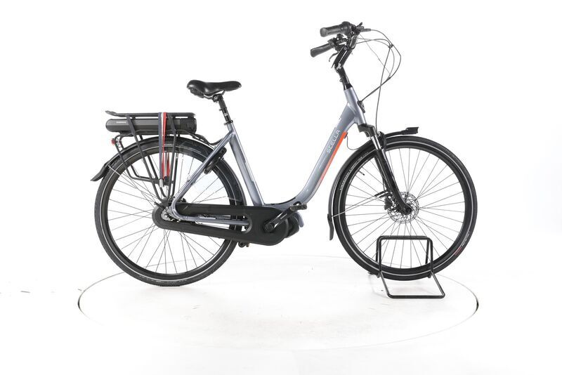 STELLA Livorno Superior 2021 | cinzento | 28" | 54 cm | 500 - 3000 km, image 1 of 5