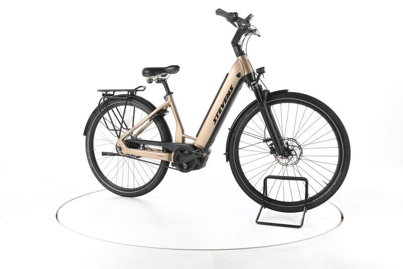 Stevens E-Brione Luxe gen.1 2024 | béžová | 28" | 46 cm | 500 - 3000 km, image 2 of 5