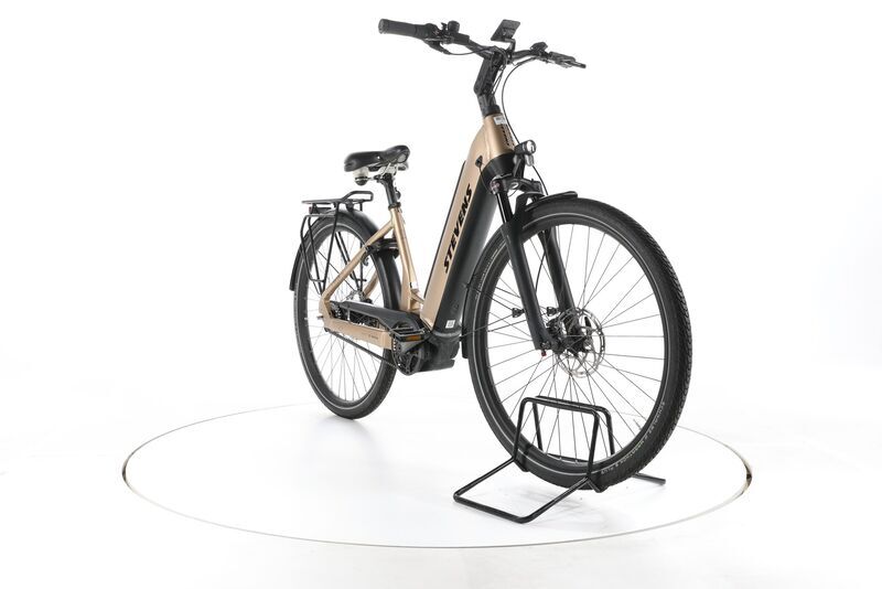 Stevens E-Brione Luxe gen.1 2024 | béžová | 28" | 46 cm | 500 - 3000 km, image 3 of 5