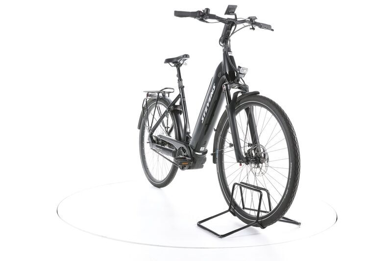 Stevens E-Courier Luxe Forma 2024 | černá | 28" | 52 cm | > 3000 km, image 3 of 5