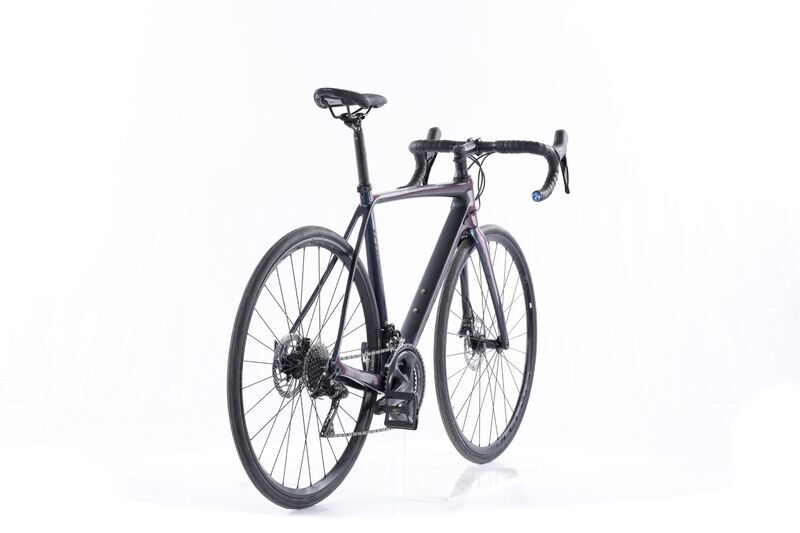 Stevens Izoard Disc (2021) | Diamond | green | 28" | 54 cm 2