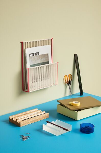 String Wall Magazine Holder Red White | red, image 1 of 2