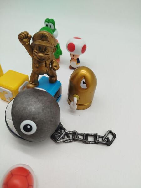 Super Mario Adventskalender Figuren Set von 20 | mehrfarbig 3