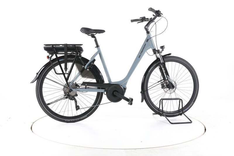 Superior SBT 300 2021 | niebieski | 28" | 54 cm | < 500 km, image 1 of 5