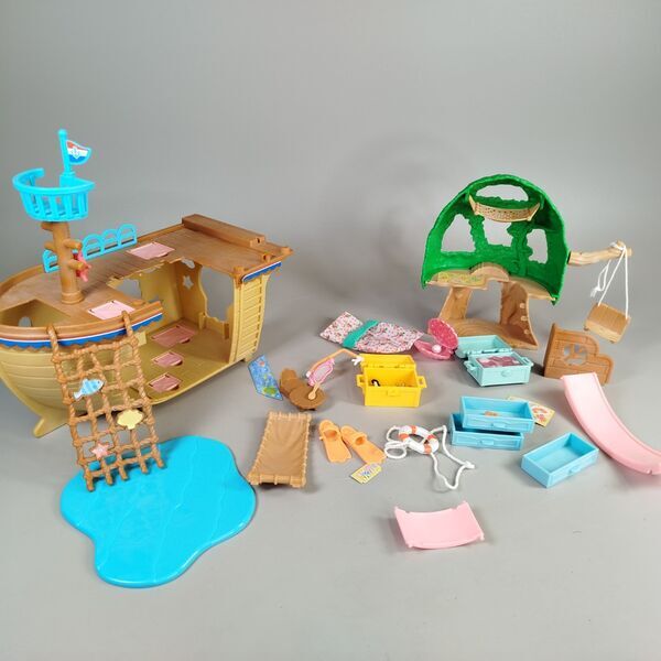Sylvanian Families Set - Piratenschiff, Baumhaus and Zubehör | multicolored 1
