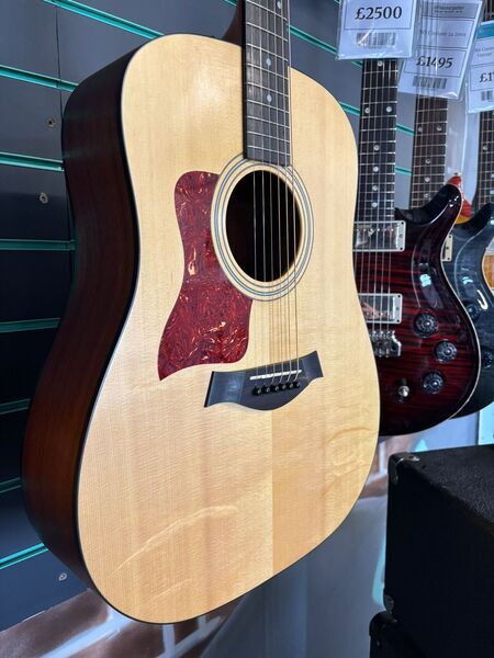 Taylor 110 Natural 2004 Left-Handed Acoustic Guitar | Natural, image 4 of 5