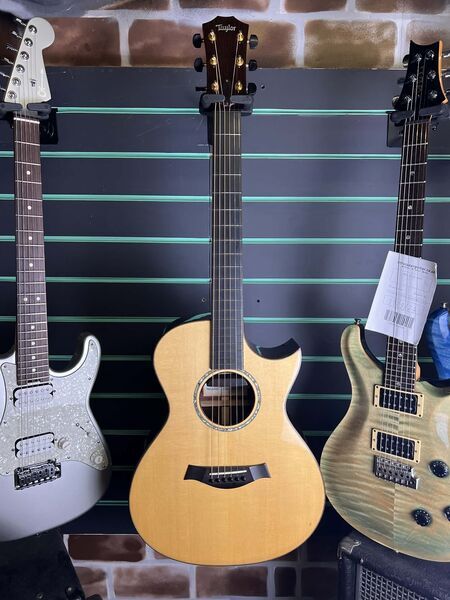 Taylor CPSM Chris Proctor Signature Gloss Natural 2000 Electro-Acoustic Guitar | Gloss Natural, image 2 of 5