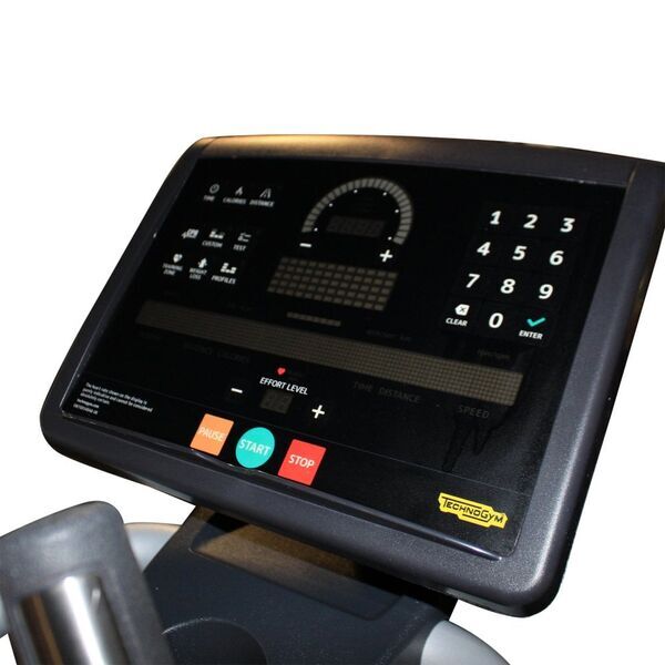 Technogym 1000 Unity Live Synchro Excite+ | черно/сребристо | Advanced LED, image 2 of 3