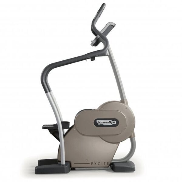 Technogym 500i New Step Excite+ | черно/сребристо 3