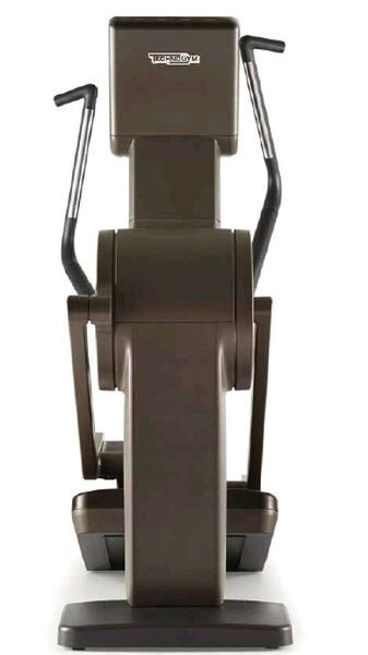 Technogym Artis Unity Synchro | черно/кафяво 5