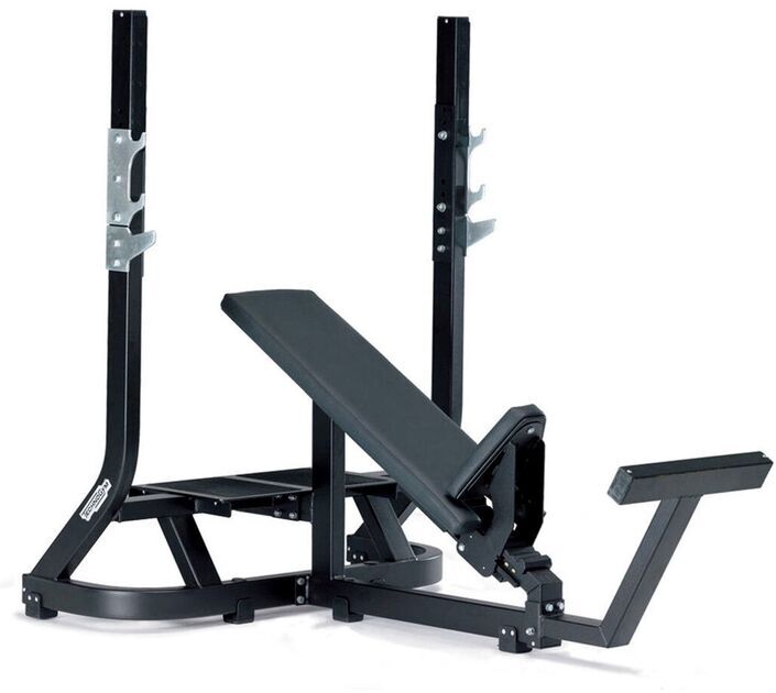 PG01 Olympic Incline Bench Pure - TechnoGym Kraftbank fürs Training