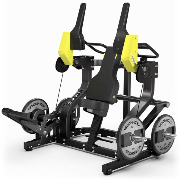 Technogym Pure Strength Pullover | musta 1