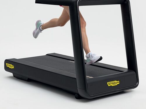 Technogym Run Live 19 5000 | svart