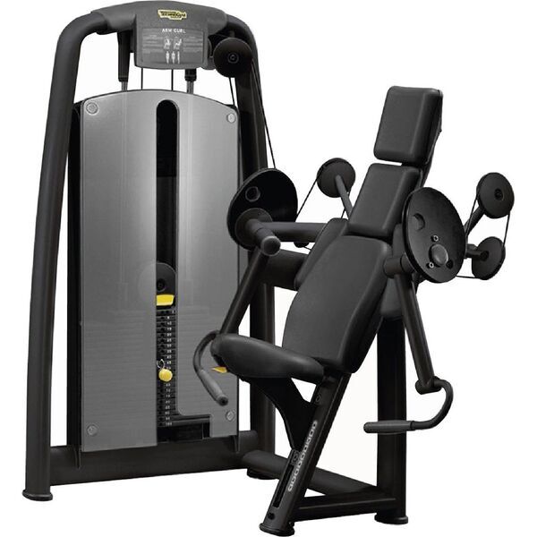 Technogym Selection Arm Curl | черно/сиво 1