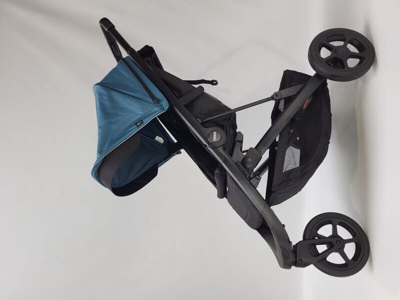 Thule Urban Glide stroller | black/blue, image 4 of 5