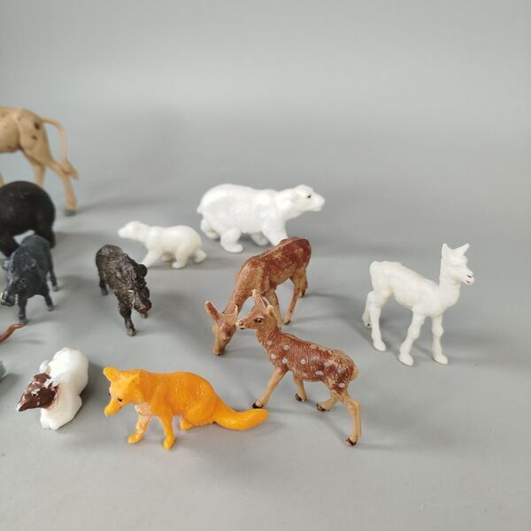 Tierfiguren Set von 18 | mehrfarbig 3