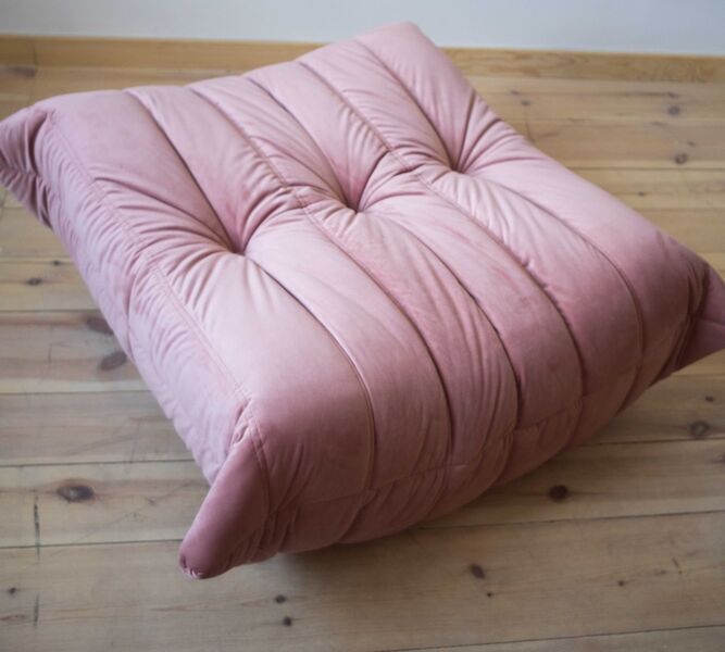 Togo Ottoman velvet Perlrosa | pink, image 2 of 4