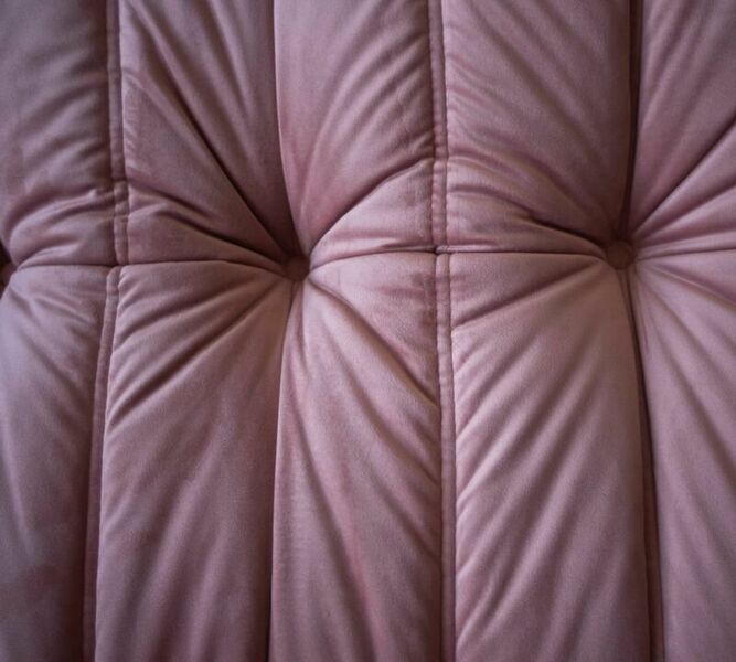 Togo Ottoman velvet Perlrosa | pink, image 3 of 4