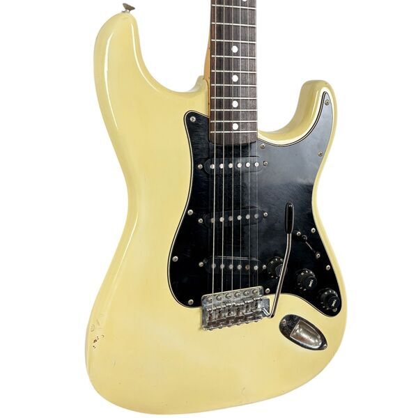 Tokai Silver Star Stratocaster 1982 - Vintage White | Vintage White, image 2 of 5
