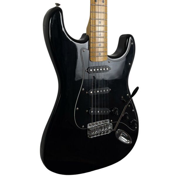 Tokai Silver Star Stratocaster 1985 | musta, image 2 of 5