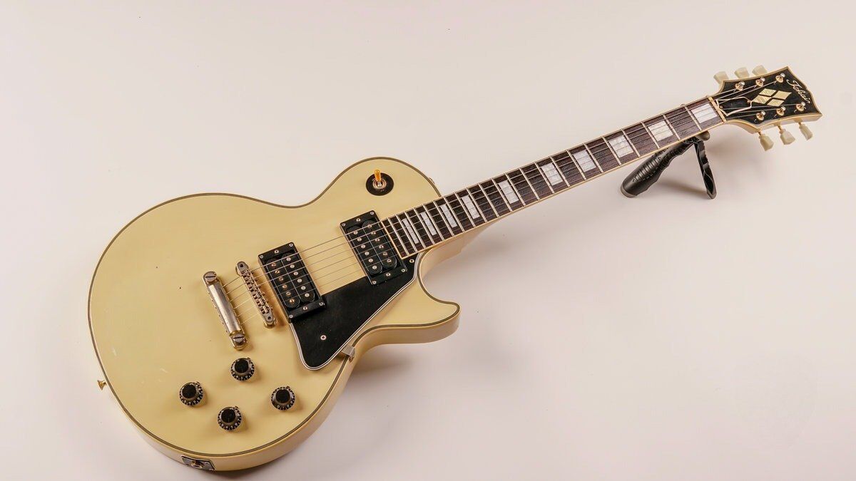 Tokai TLC60 / LC-60 Love Rock Custom 1984 | Ivoorwit | Tokai ’57 PAF-model | Ivoorwit