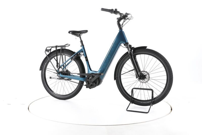 Trek District+ 3 2025 | blue | 28" | 50 cm | < 500 km, image 2 of 5